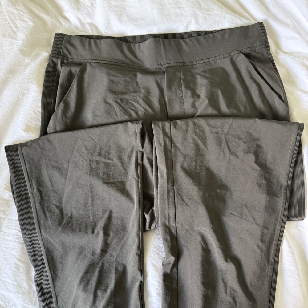 Athleta Brooklyn Ankle Pant